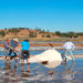 Un tesoro vivo: Extracción de sal de mar en Lo Valdivia